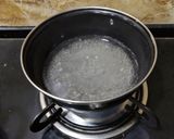 A picture of step 4 of Sesame Milk Cake.