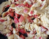 Foto del paso 4 de la receta: Huevos revueltos con salchicha para asar
