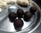 સ્ટફ્ડ કાલાજામુન (Stuffed Kalajamun recipe in Gujarati) રેસીપી સ્ટેપ8ફોટો