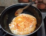 A picture of step 3 of इंस्टेंट अंडा ऑमलेट (Instant anda Omlate recipe in hindi).
