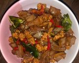Foto langkah ke 6 dari resep Oseng cecek dan tempe sederhana.