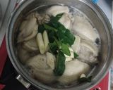 รูปขั้นตอนการทำที่ 2 ของ ปีกไก่ต้มน้ำปลา