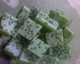 Foto langkah ke 5 dari resep Puding Selasih.