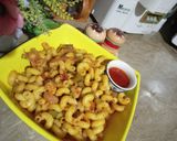 A picture of step 4 of Smoky pasta with Desi touch.