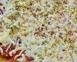 Foto del paso 5 de la receta: MASA DE 🥔PAPA ROSTI🥔RALLADA SOLAMENTE 🥔🍕🥔🍕(para una pizza súper rápida👏👏)