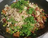 बची हुई रोटी का उपमा recipe step 3 photo