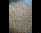 A picture of step 3 of Singaporean rice.