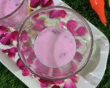 A picture of step 5 of Thandai Rose lassi.