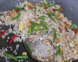 Foto langkah ke 5 dari resep 🍳 Nasi Goreng Jahe Teri Buncis (Versi Komplit) Jesslyn Orlane.