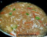 A picture of step 5 of Hot n sour soup.