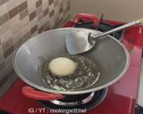 Foto langkah ke 3 dari resep Es Krim Goreng.
