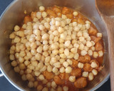 Foto del paso 3 de la receta: Garbanzos caldosos con longaniza roja