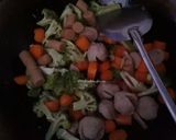 Foto langkah ke 3 dari resep Brokoli Oseng.