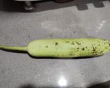 A picture of step 1 of Masala Lauki.