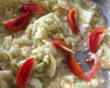 รูปขั้นตอนการทำที่ 4 ของ แตงกวาผัดไข่