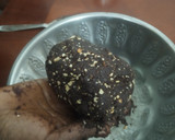 சாக்லேட் கோகனட் ஸ்விஸ் ரோல் கேக் ரெசிபி ஸ்டேப் 8 புகைப்படம்