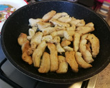 Foto del paso 5 de la receta: Pechuga de pollo con pimientos y sésamo