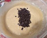 Foto del passaggio 3 della ricetta Ciambellone al caffè e gocce di cioccolato
