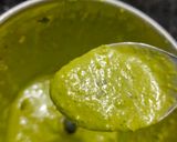 A picture of step 1 of Basil pesto pulao.