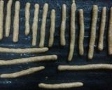 Foto del paso 2 de la receta: Palitos de nuez avena y queso