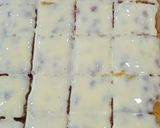 A picture of step 8 of Pistachio Cheesecake.