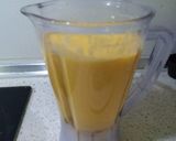 A picture of step 1 of Mango shake.