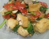 Foto langkah ke 4 dari resep Tumis sawi tahu.