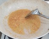 Foto langkah ke 7 dari resep Mie Goreng Merah.