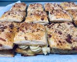 A picture of step 11 of Puff Pastry Cream-Filled Squares.