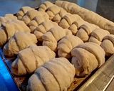 Foto del paso 2 de la receta: Medialunas comunes y rellenas