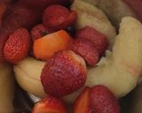 બનાના સ્ટ્રોબેરી સ્મૂધી (Banana Strawberry Smoothie Recipe In Gujarati) રેસીપી સ્ટેપ1ફોટો