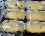 Foto langkah ke 6 dari resep Soft Sourdough Cranberry Cheese.