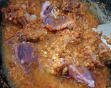 Foto langkah ke 5 dari resep Gulai Iga Sapi merah.