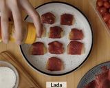 Foto langkah ke 4 dari resep Potato Meat Roll (Daging panggang gulung kentang).