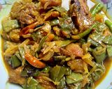 মাছ দিয়ে সিম ও টমেটো পাতলা ঝোল রেসিপির ধাপ 4 ছবি