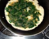 Foto langkah ke 3 dari resep Omellete Daun Katuk.