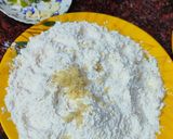 বাটার গার্লিক নান(butter garlic naan recipe in Bengali) রেসিপির ধাপ 2 ছবি