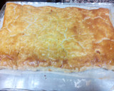 Foto del paso 6 de la receta: Empanada de hojaldre rellena de carne
