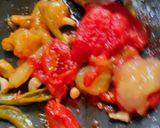 A picture of step 1 of Aachaari mango chutney.