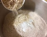 Foto del paso 1 de la receta: Pan integral y avena