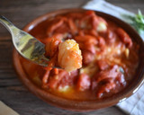 Foto del paso 6 de la receta: Bacalao fresco con tomate y pimientos