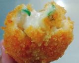 Foto langkah ke 8 dari resep Keju Sosis Goreng.