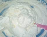 Strawberry ice-cream recipe step 3 photo