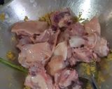 Foto langkah ke 3 dari resep Ayam goreng lengkuas.
