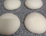 Foto del paso 4 de la receta: Pizza de sémolin con cebolla caramelizada. 🍻🍕