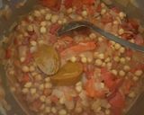 A picture of step 4 of Simple chickpea, red pepper and cumin soup.