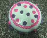 A picture of step 4 of Easy cake decoration.