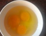 Hình bước làm 2 của món Khổ qua xào trứng