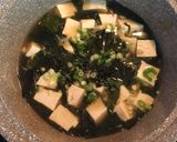 Foto langkah ke 3 dari resep Mieyok Guk (Sup Rumput Laut/Wakame).