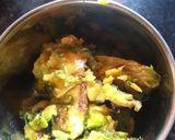 A picture of step 4 of Choco Chips Avocado Muffins.